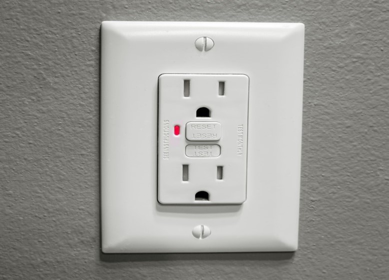 How To Upgrade an Outlet to A GFCI Outlet